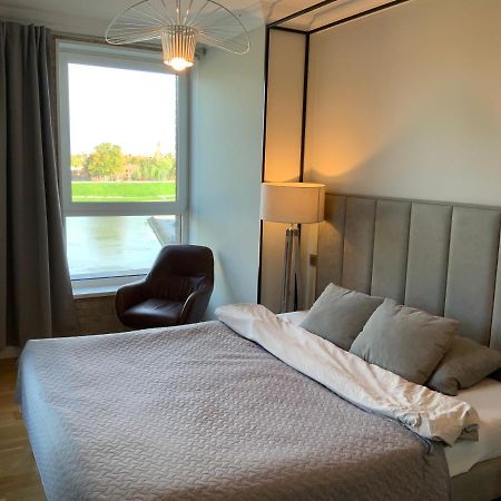 Riverside Apartment Self Check-In كلابيدا المظهر الخارجي الصورة